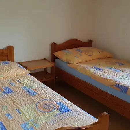 아파트 Alter Konsum By Interhome